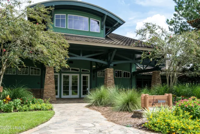 $1,199,000 | 136 Flatwater Drive, Bluffton, SC 29910