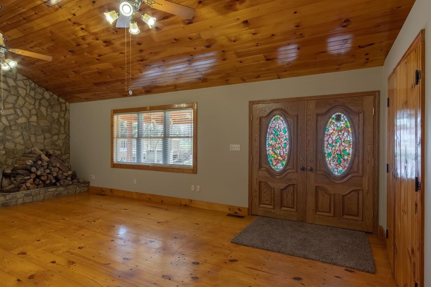 504 Earl Howard Road Keavy, KY 40737 - Photo 21 of 38 Listing Photo