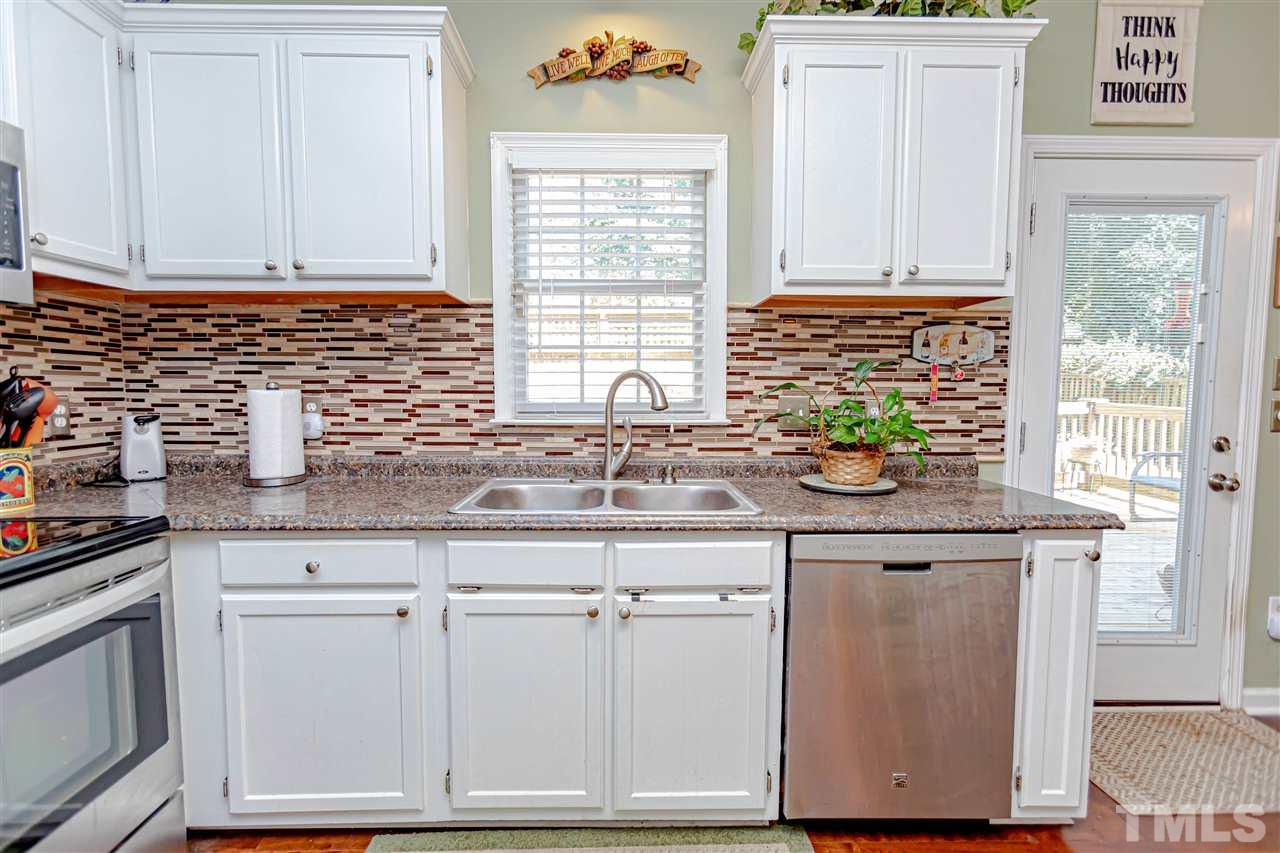 5509 Edgebury Road Raleigh, NC 27613 - Photo 13 of 29