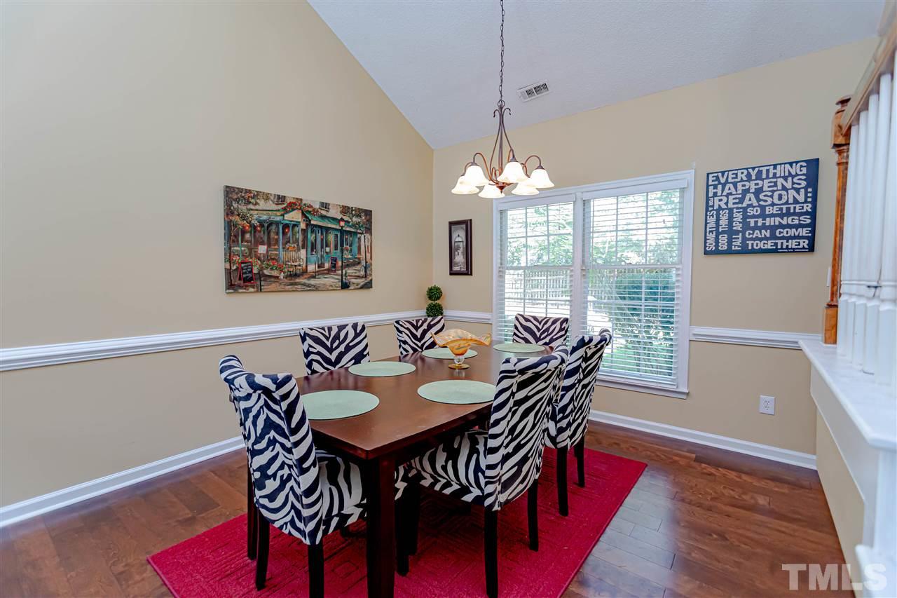 5509 Edgebury Road Raleigh, NC 27613 - Photo 8 of 29
