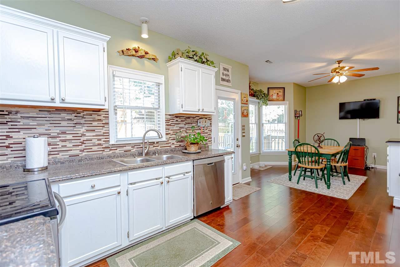 5509 Edgebury Road Raleigh, NC 27613 - Photo 10 of 29