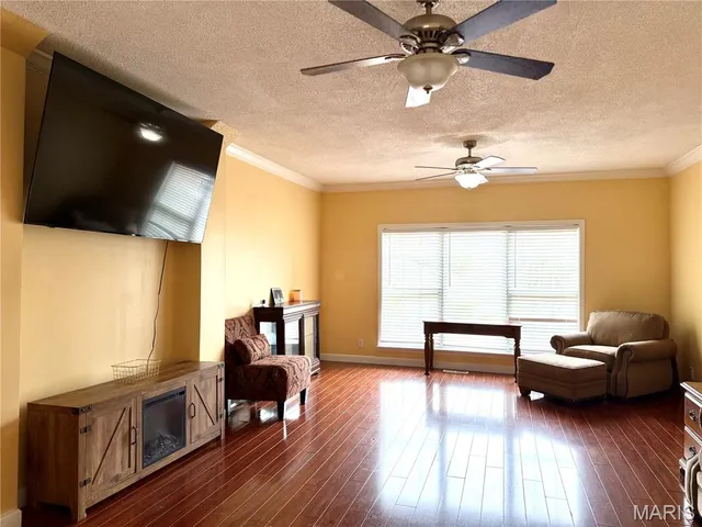 $310,000 | 1003 Red Arrow, Sikeston, MO 63801