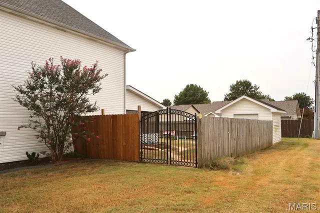 $310,000 | 1003 Red Arrow, Sikeston, MO 63801