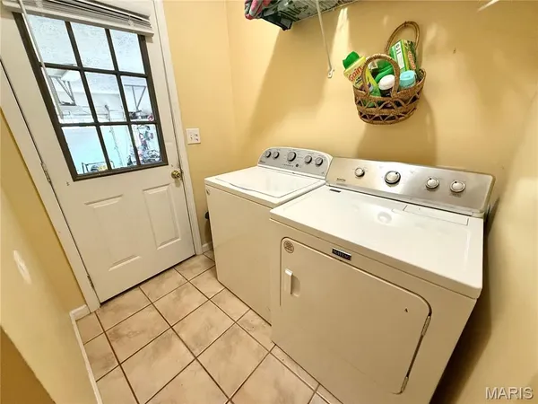 $305,000 | 1003 Red Arrow, Sikeston, MO 63801