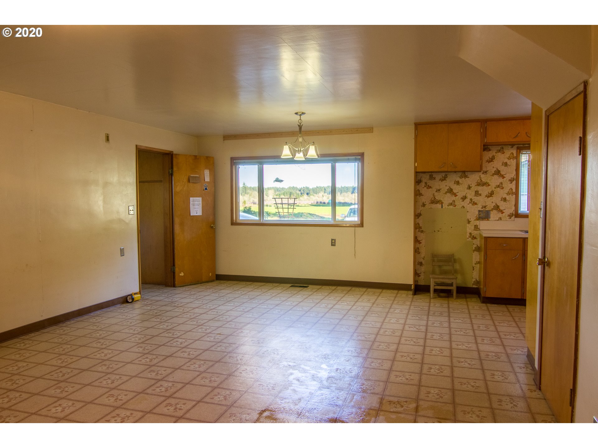 6700 Southwest Straughan Road Hillsboro, OR 97123 - Photo 12 of 30