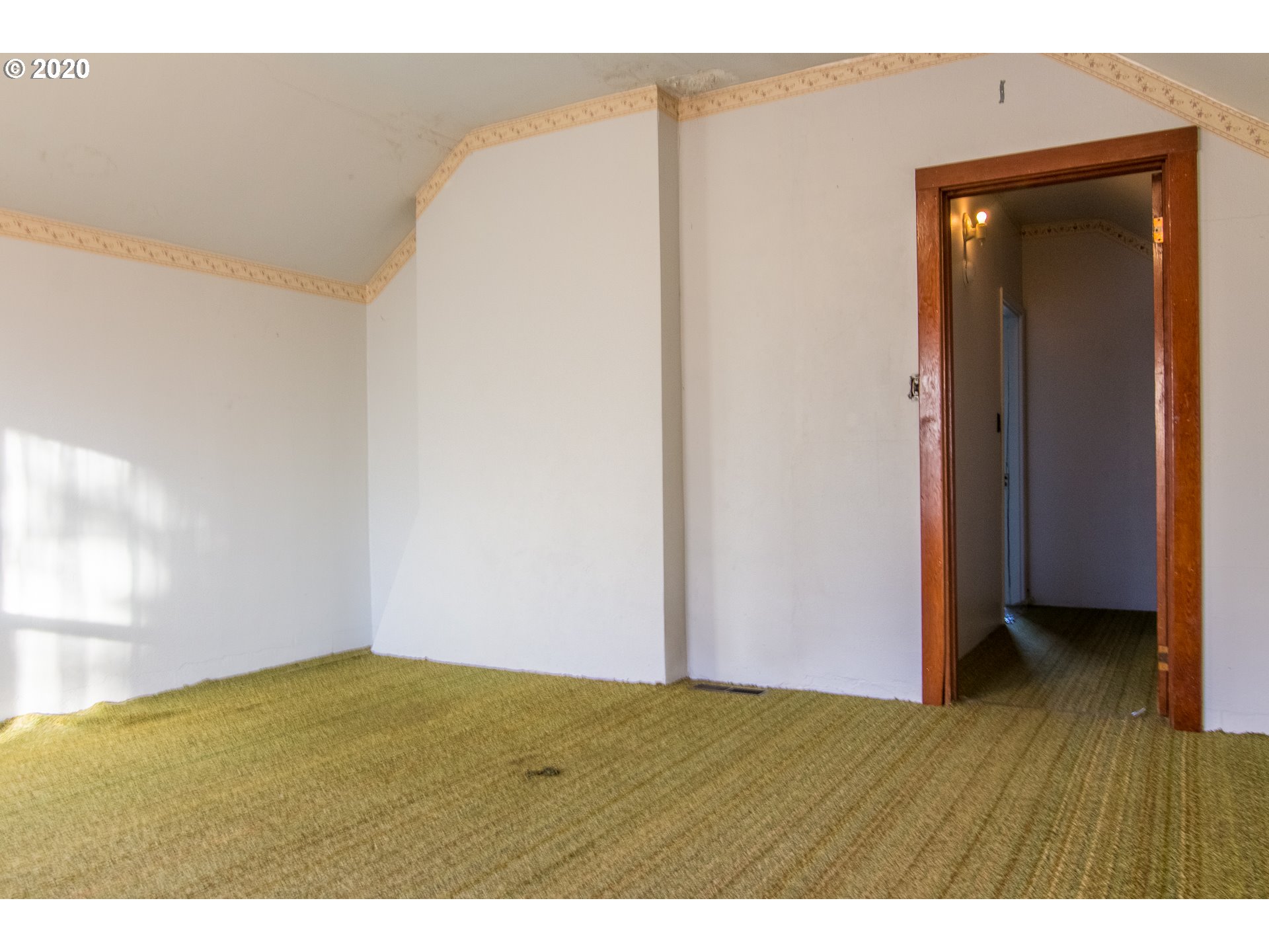 6700 Southwest Straughan Road Hillsboro, OR 97123 - Photo 16 of 30