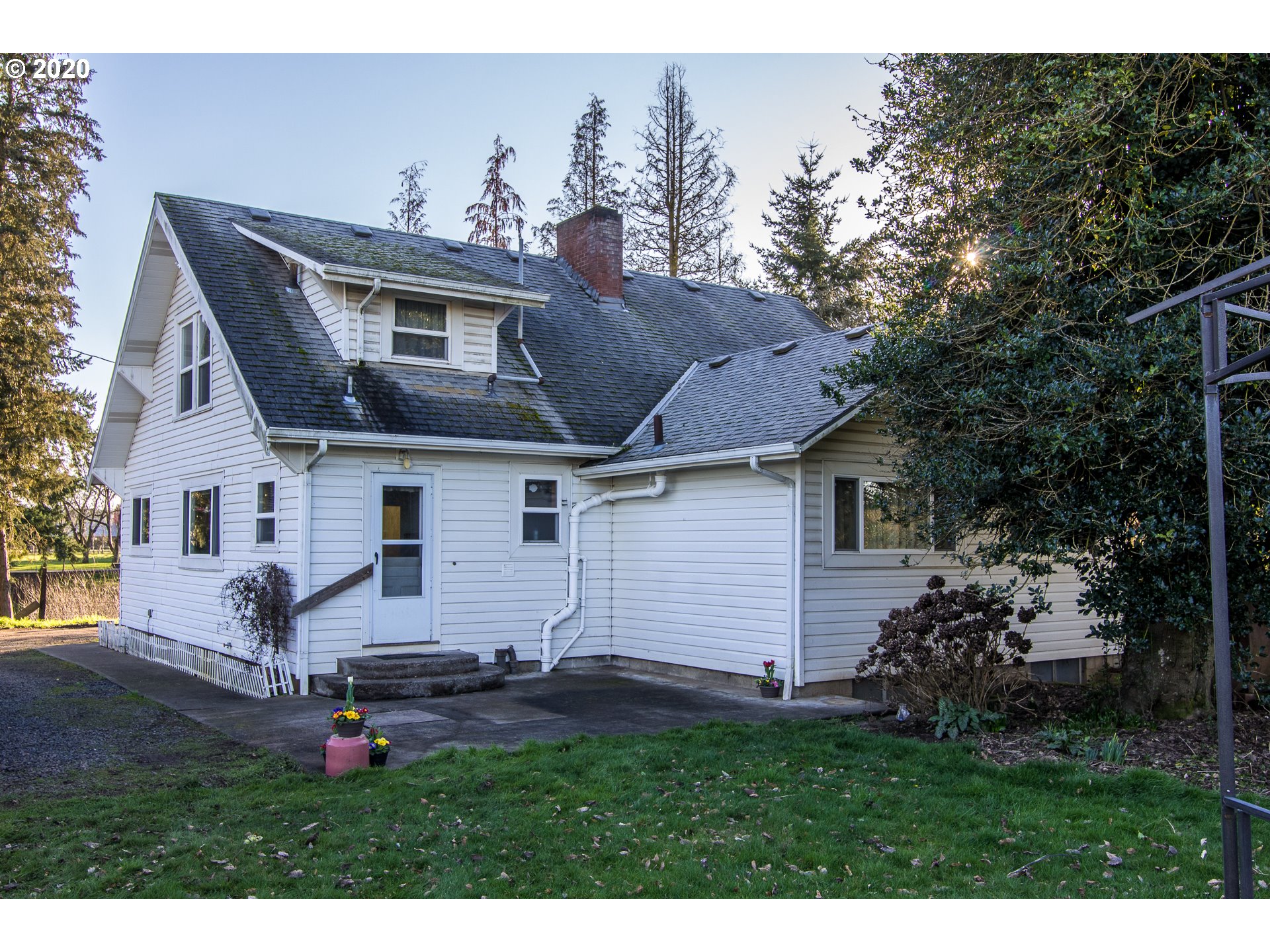 6700 Southwest Straughan Road Hillsboro, OR 97123 - Photo 4 of 30