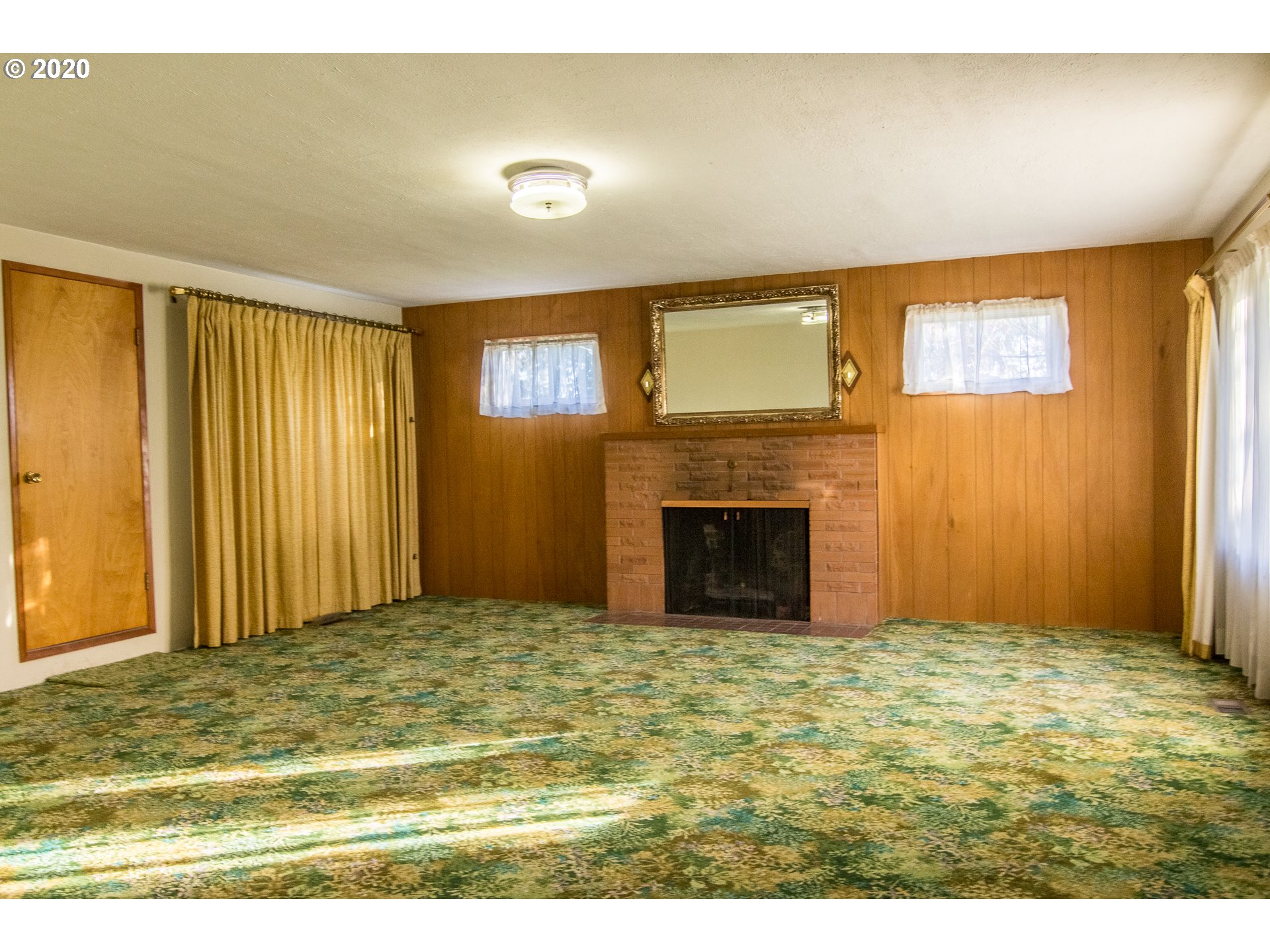 6700 Southwest Straughan Road Hillsboro, OR 97123 - Photo 5 of 30