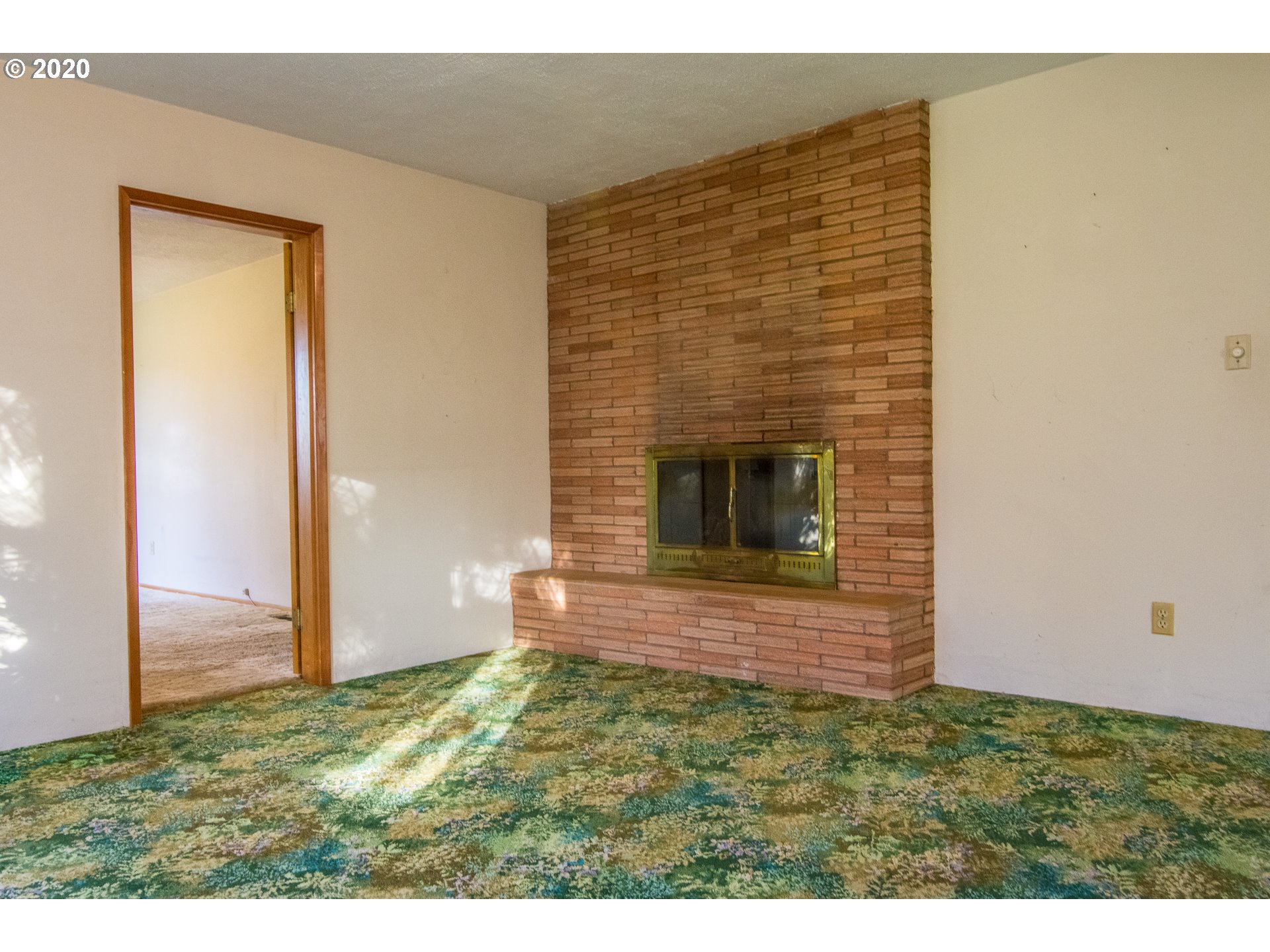 6700 Southwest Straughan Road Hillsboro, OR 97123 - Photo 7 of 30