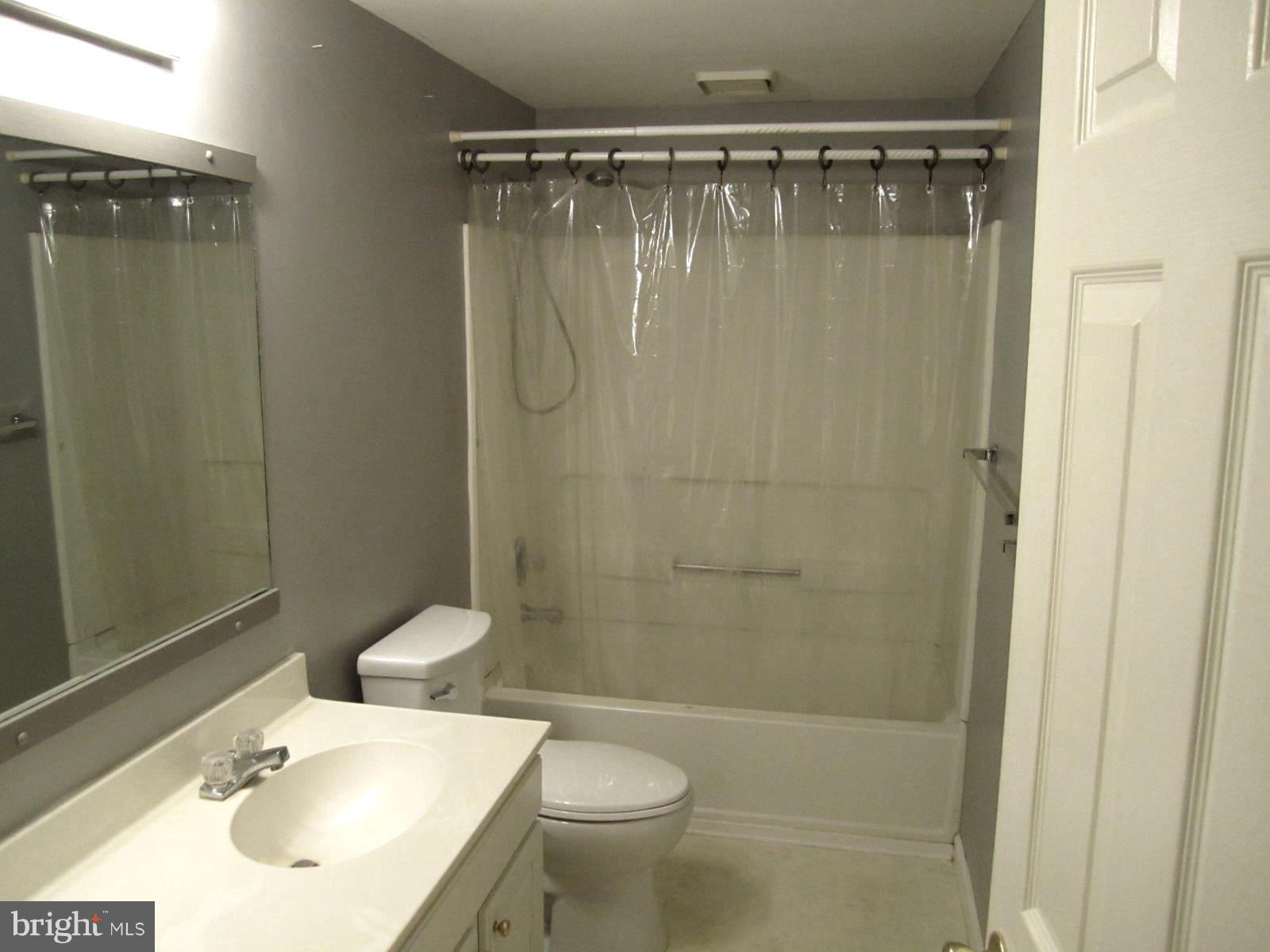 60 Brookfield Road Lititz, PA 17543 - Photo 8 of 13