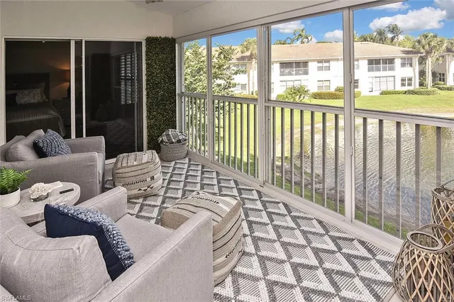 $499,500 | 816 Carrick Bend Circle, Unit 202, Naples, FL 34110
