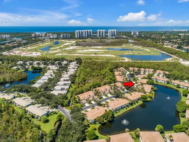 $499,500 | 816 Carrick Bend Circle, Unit 202, Naples, FL 34110