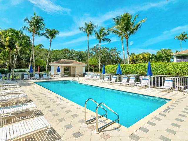 $499,500 | 816 Carrick Bend Circle, Unit 202, Naples, FL 34110