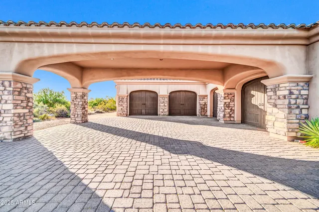 $2,999,900 | 8024 East Lone Mountain Road, Scottsdale, AZ 85266
