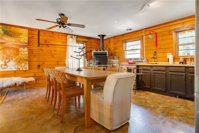 $3,100 | 102 Trails End, Jefferson, NY 12167