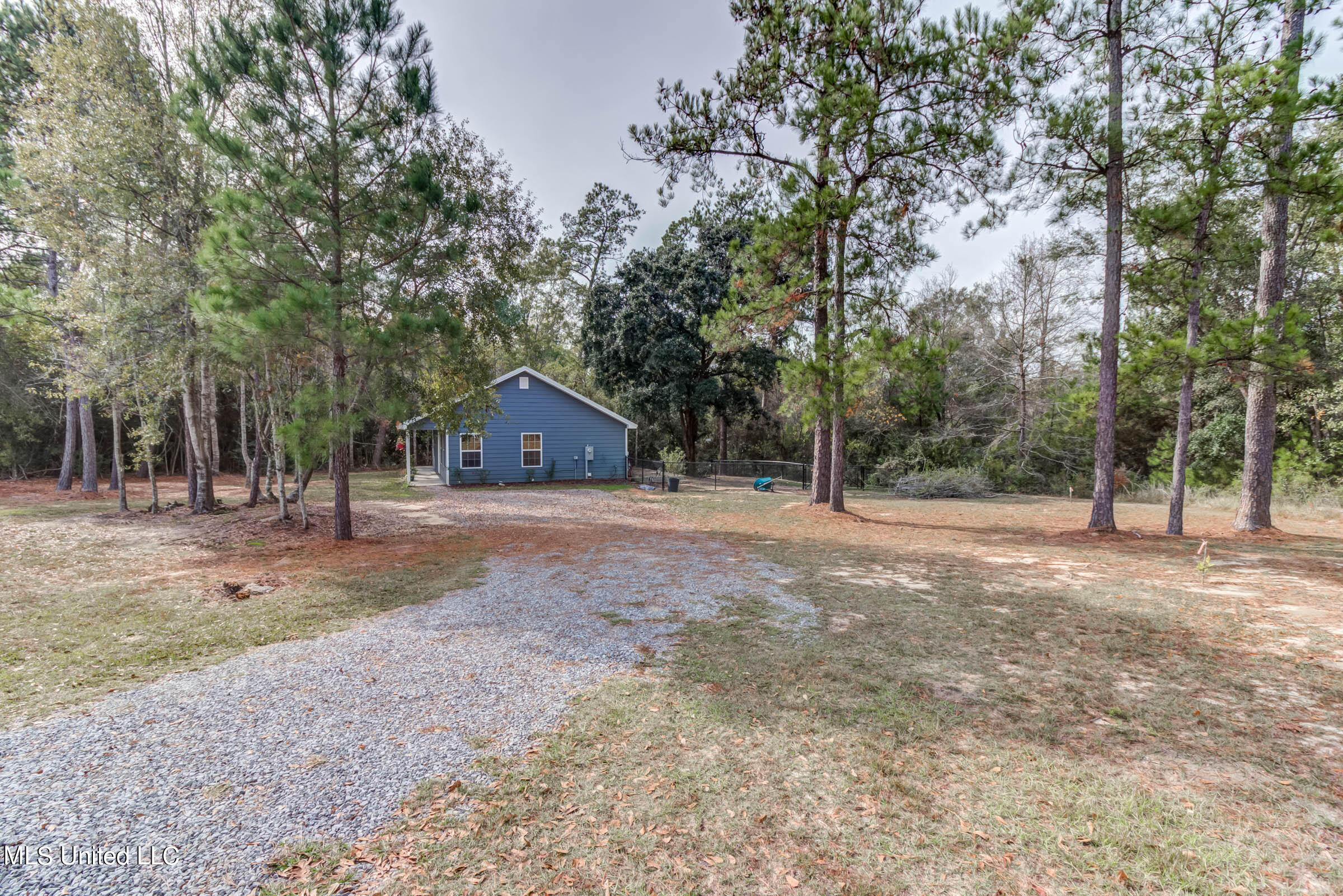 47 Breland Road Perkinston, MS 39573 - Photo 3 of 16 Drive way