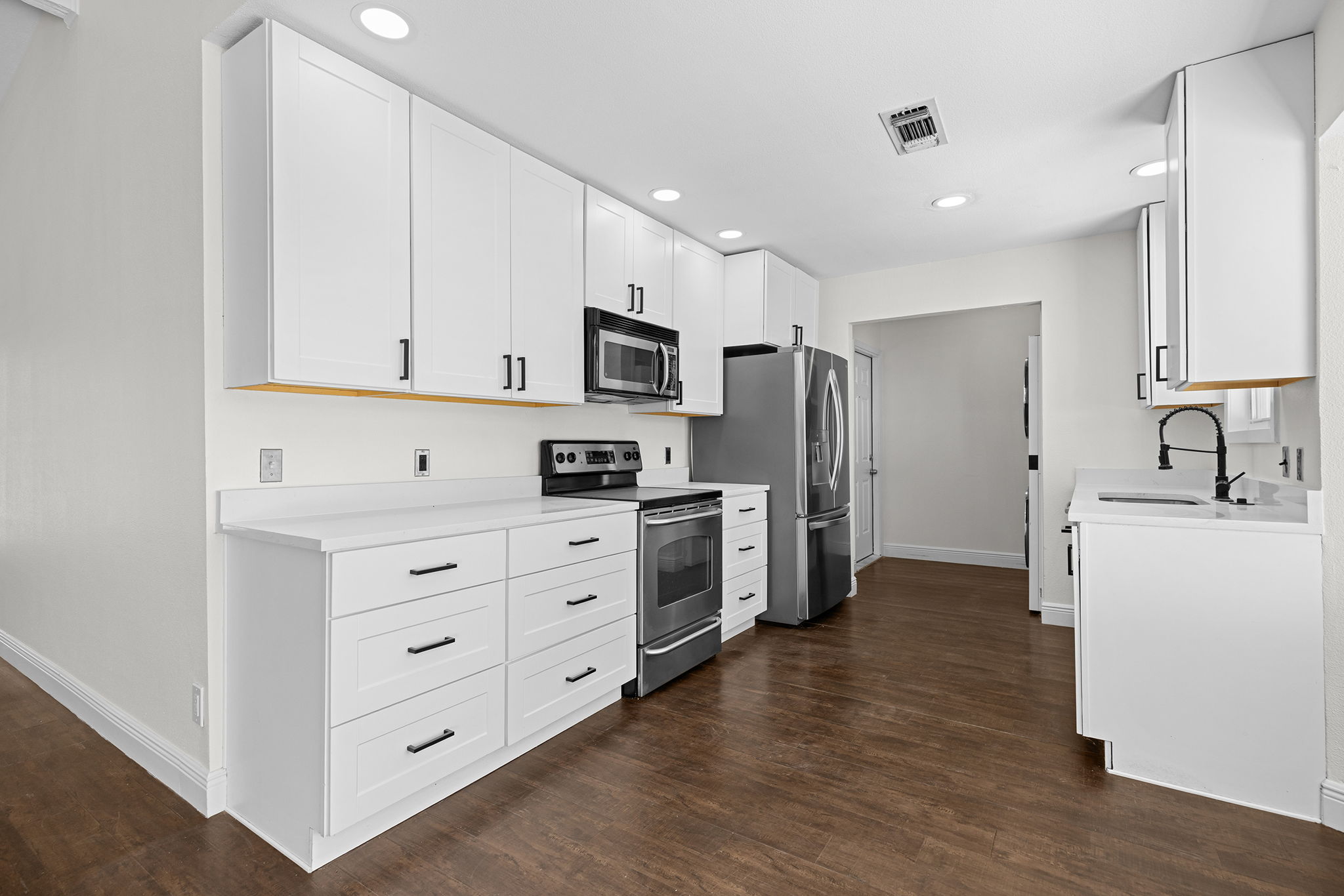 2103 West Riviera Drive Cedar Park, TX 78613 - Photo 5 of 36