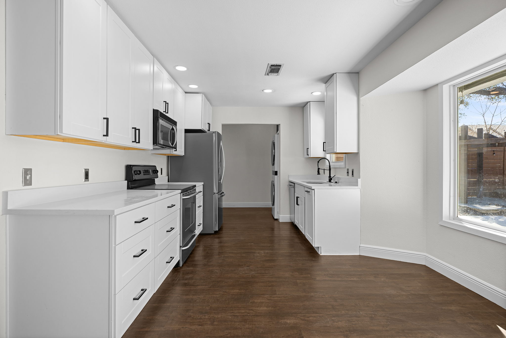 2103 West Riviera Drive Cedar Park, TX 78613 - Photo 6 of 36