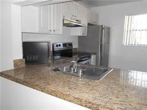 $2,150 | 789 Northwest 103rd Terrace, Unit 101, Pembroke Pines, FL 33026