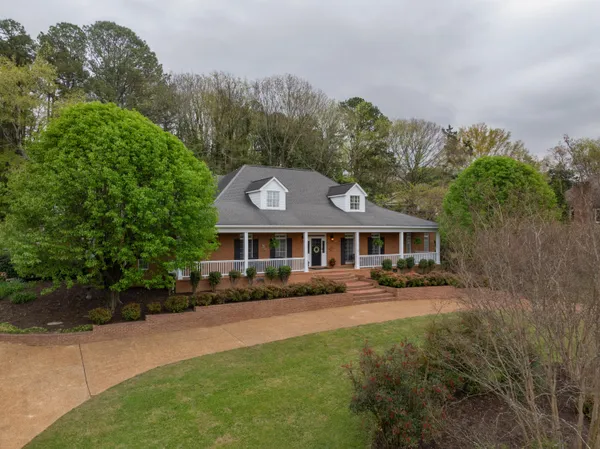 $799,000 | 615 Hidden Forest Drive, Chattanooga, TN 37421