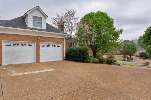 $799,000 | 615 Hidden Forest Drive, Chattanooga, TN 37421