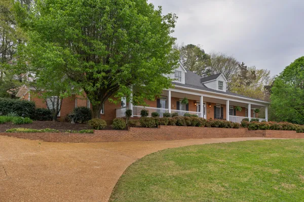 $799,000 | 615 Hidden Forest Drive, Chattanooga, TN 37421