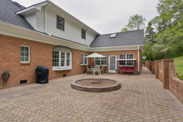 $799,000 | 615 Hidden Forest Drive, Chattanooga, TN 37421