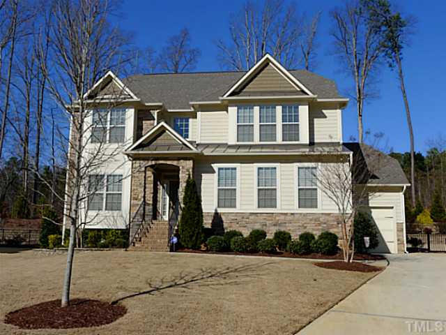 9811 Carvel Court Raleigh, NC 27613 - Photo 1 of 25 Stunning curb appeal in this cul-de-sac home! Exterior Front