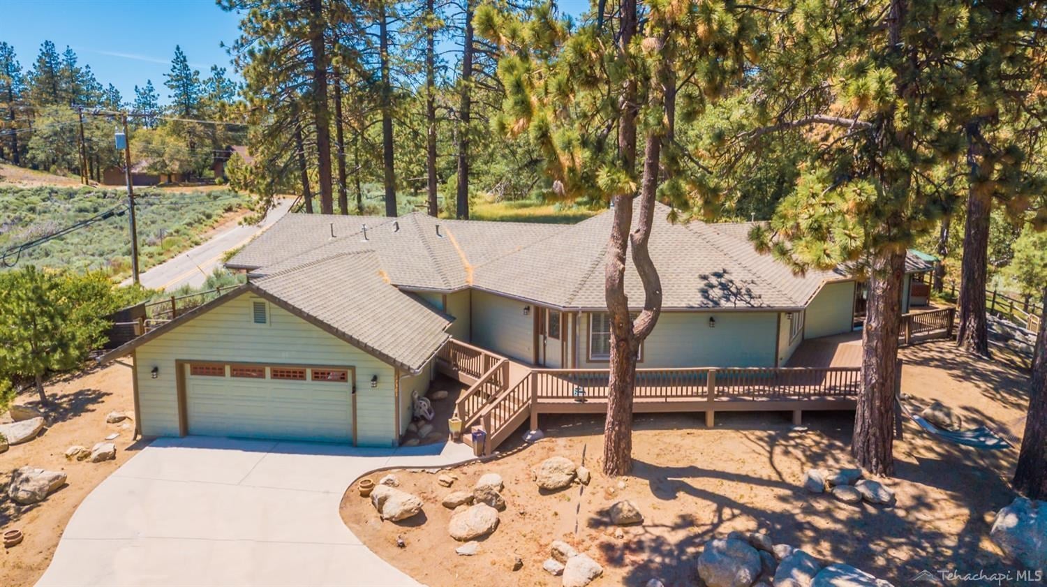 27361 Stirrup Way Tehachapi, CA 93561 - Photo 1 of 30 Gallery Image 1