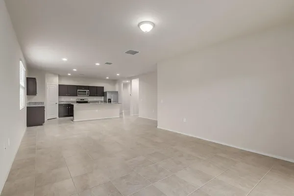 $1,950 | 3905 South 244th Drive, Buckeye, AZ 85326