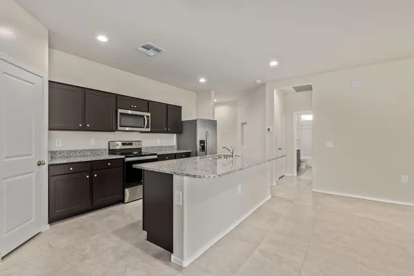 $1,950 | 3905 South 244th Drive, Buckeye, AZ 85326