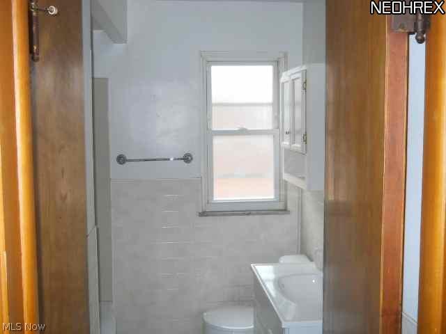 6151 Ridge Road Parma, OH 44129 - Photo 7 of 8