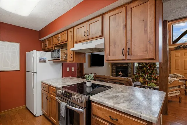 $485,000 | 35 Willow Oak Lane, Branson, MO 65616