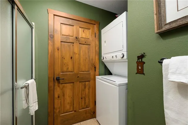 $485,000 | 35 Willow Oak Lane, Branson, MO 65616