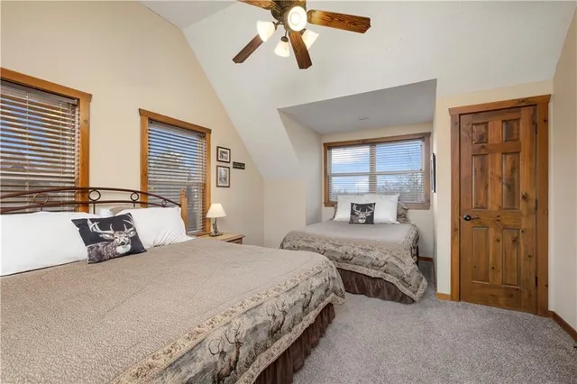 $485,000 | 35 Willow Oak Lane, Branson, MO 65616