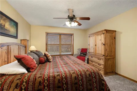 $485,000 | 35 Willow Oak Lane, Branson, MO 65616