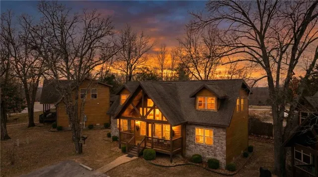 $485,000 | 35 Willow Oak Lane, Branson, MO 65616