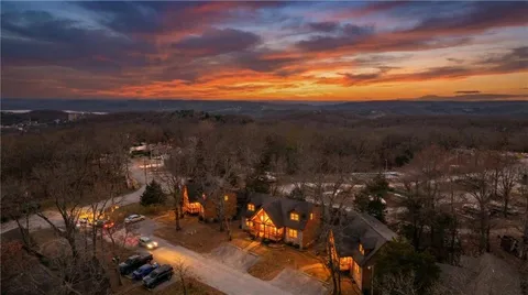 $485,000 | 35 Willow Oak Lane, Branson, MO 65616