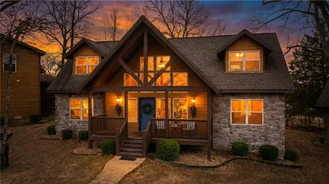 $485,000 | 35 Willow Oak Lane, Branson, MO 65616