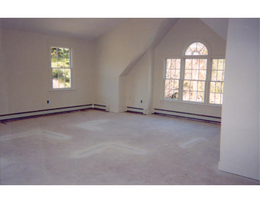 8 Pratt Road Scituate, MA 02066 - Photo 8 of 10 Gallery Image 8