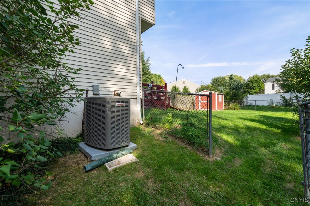 4174B Burningtree Road, Unit A Liverpool, NY 13090 - Photo 5 of 34