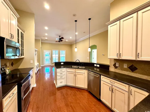 $579,900 | 761 Dreamland Drive, Murrells Inlet, SC 29576