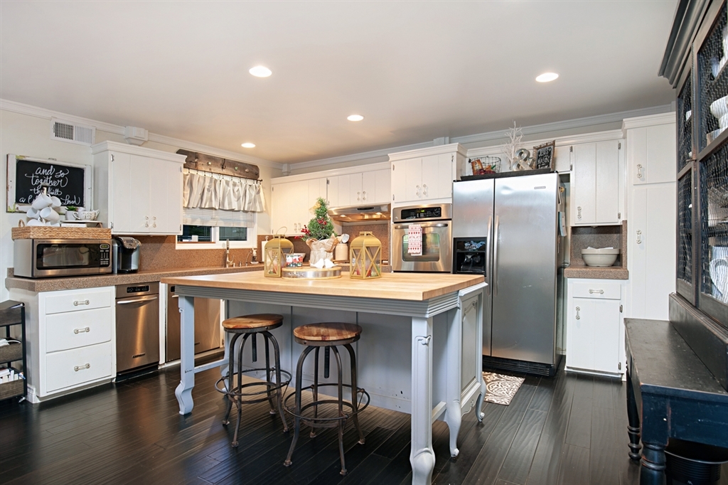 10050 Del Rio Road Spring Valley, CA 91977 - Photo 5 of 25