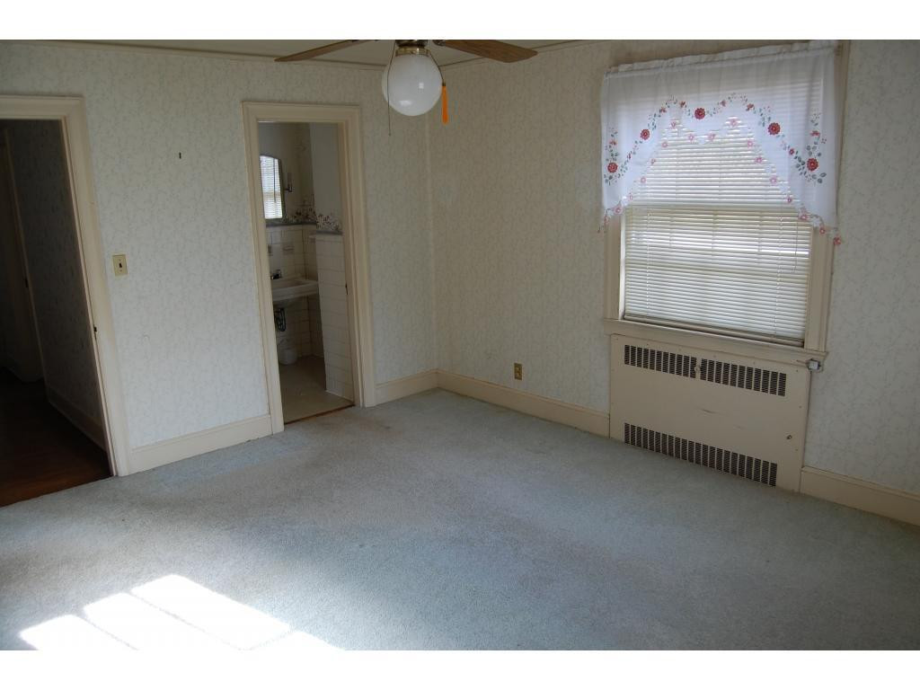 216 Graham Road Graham, NC 27253 - Photo 11 of 21 Gallery Image 11
