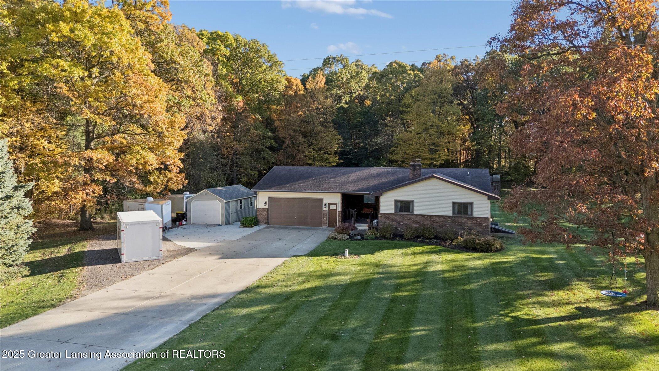 3006 East Stoll Road Lansing, MI 48906 - Photo 41 of 49 41-3006-E-Stoll-Rd-Lansing-WindowStill-P