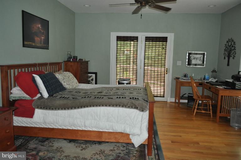 180 Stoney Bottom Road Front Royal, VA 22630 - Photo 11 of 29 Bedroom (Master)