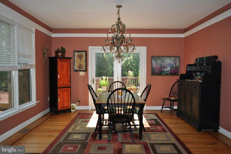 180 Stoney Bottom Road Front Royal, VA 22630 - Photo 3 of 29 Dining Room