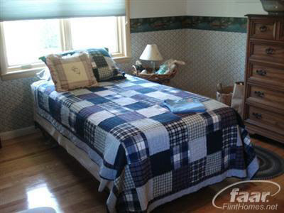 6401 Flushing Road Flushing, MI 48433 - Photo 7 of 17 20252571-6.JPG