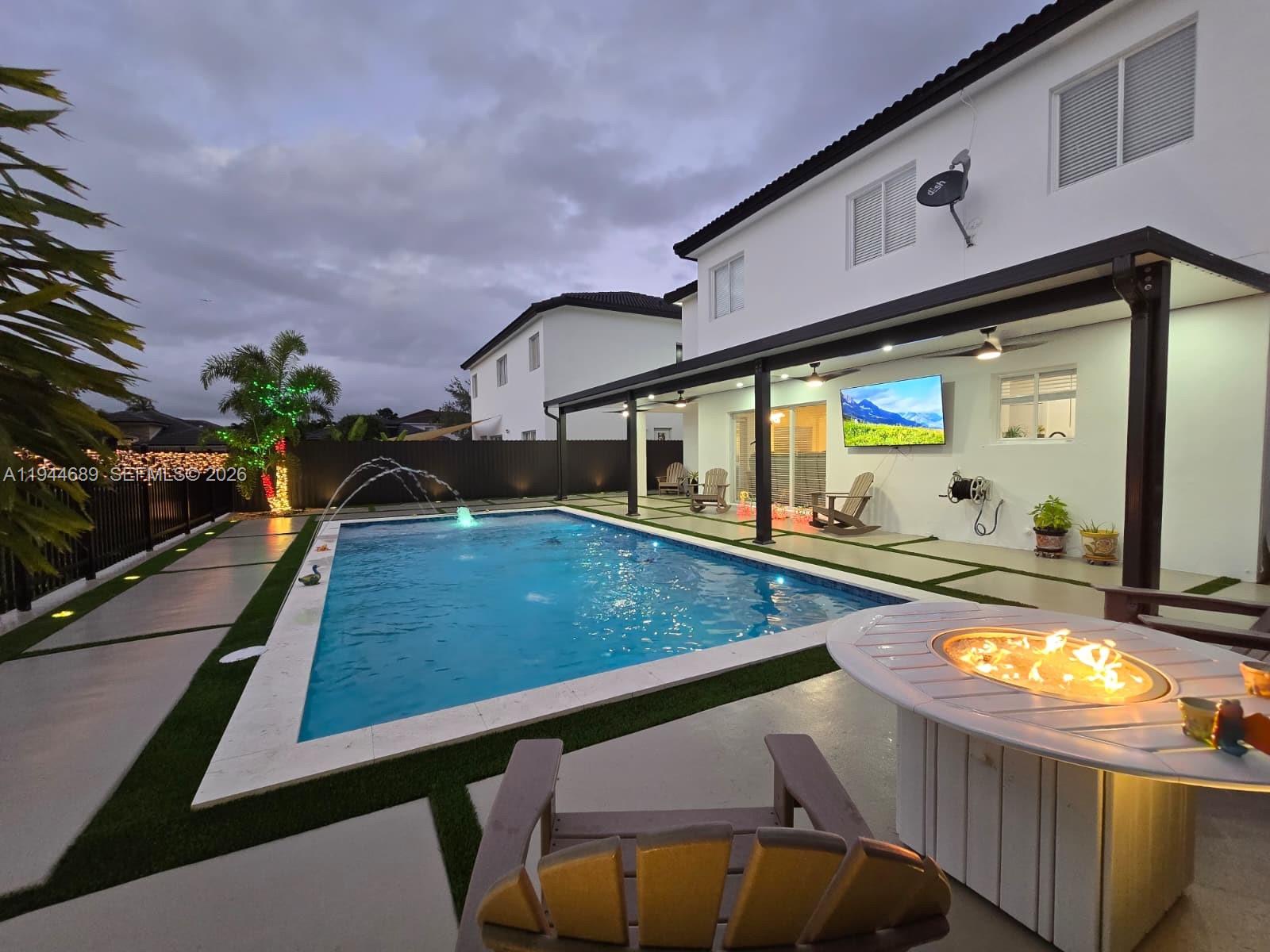 1680 Southwest 154th Path Miami, FL 33185 - Photo 13 of 100