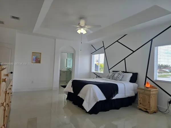 $1,150,000 | 1680 Southwest 154th Path, Miami, FL 33185